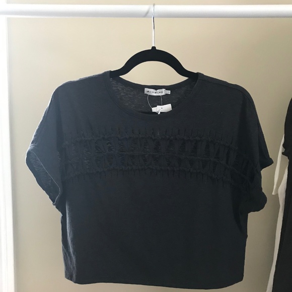 UO Light Before Dark Short Sleeve Macrame Crop Top - Picture 2 of 4